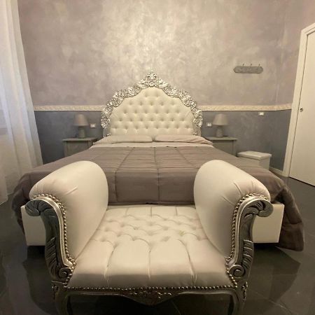 Residenza Elisabetta Hotell Verona Exteriör bild